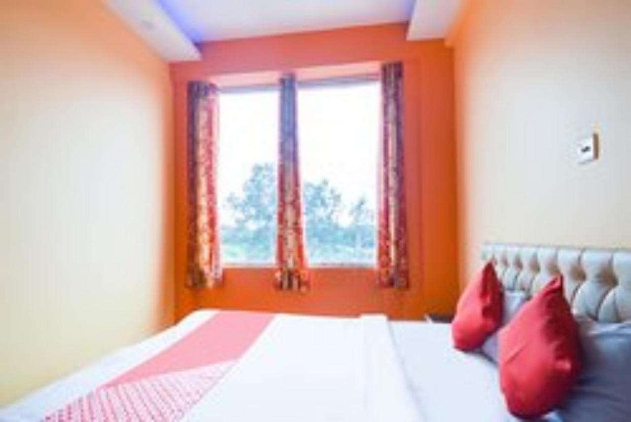 Staymaker Royal Galaxy Durgapur  Bagian luar foto